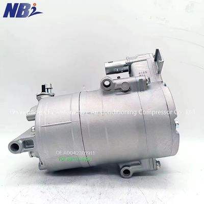 Auto elektrische wisselstroomcompressor A0042301911 Auto airconditioner compressor SHS33L4164 Voor Benz E400 W205 W212 3.5 2013
